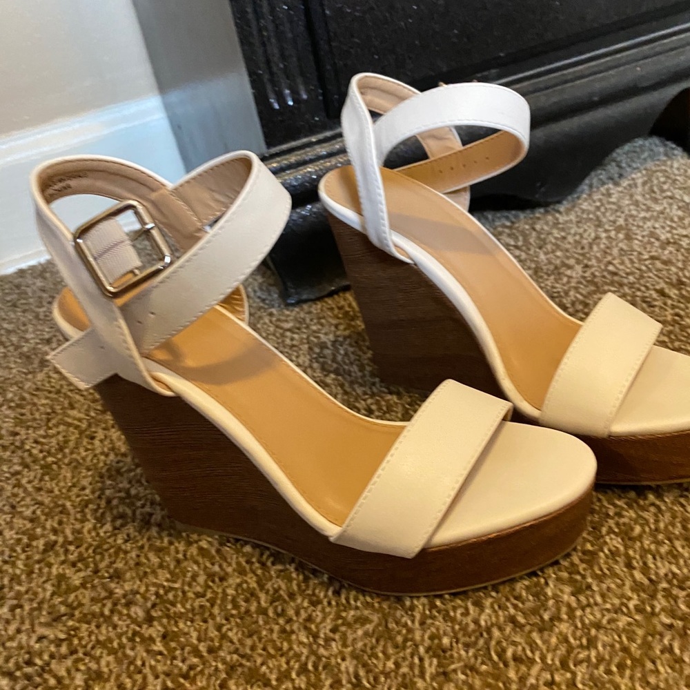 White wedges!!!
